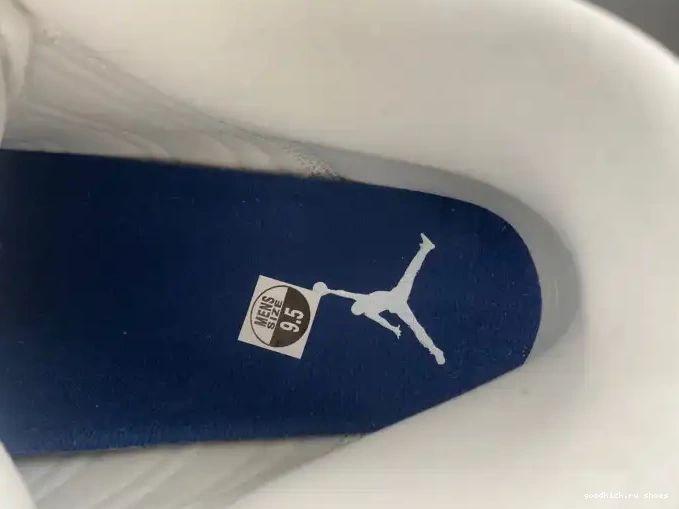 414571-140 Jordan 13 Midnight Navy Air 0617